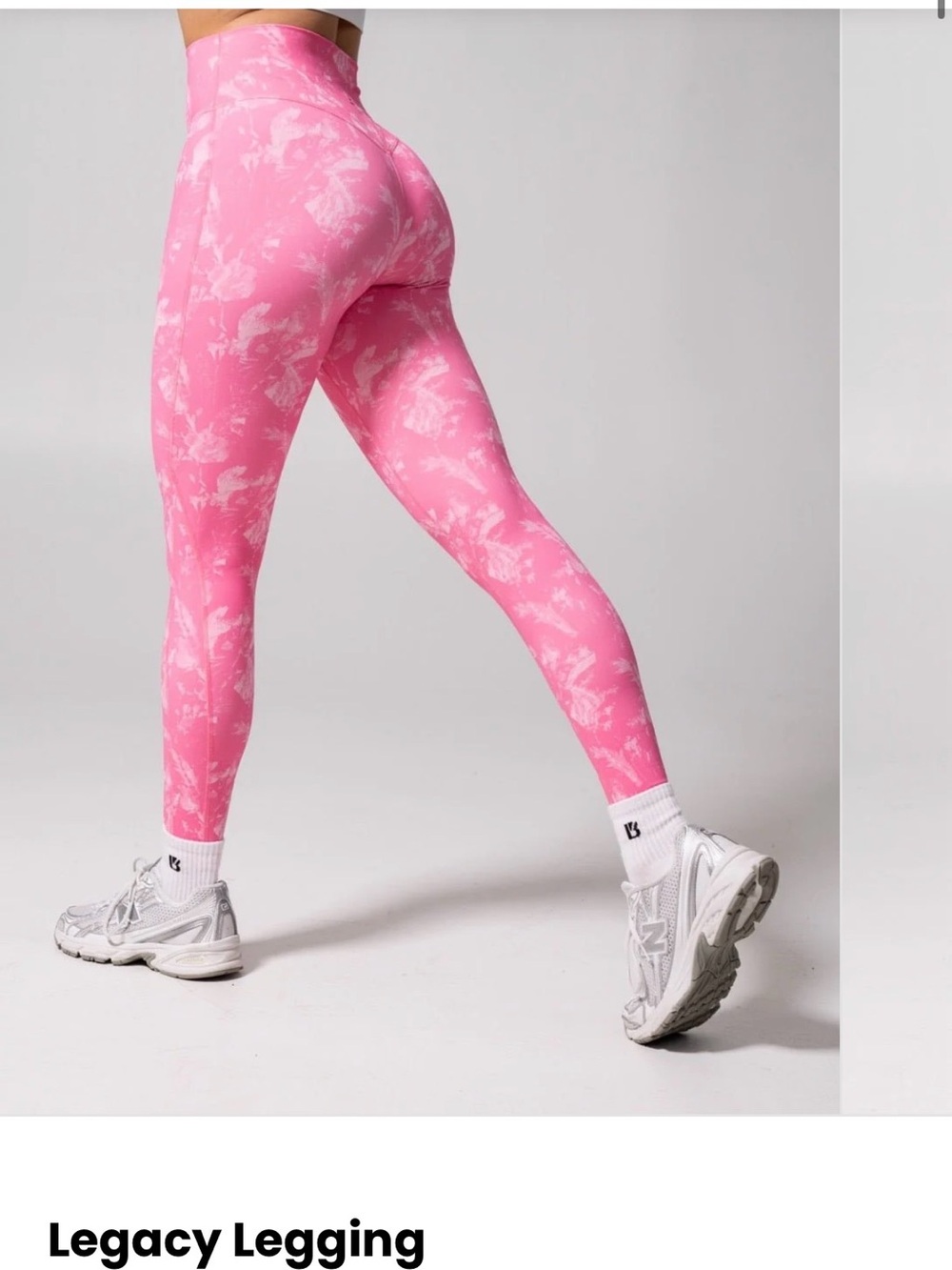 BuffBunny legacy legging essential print